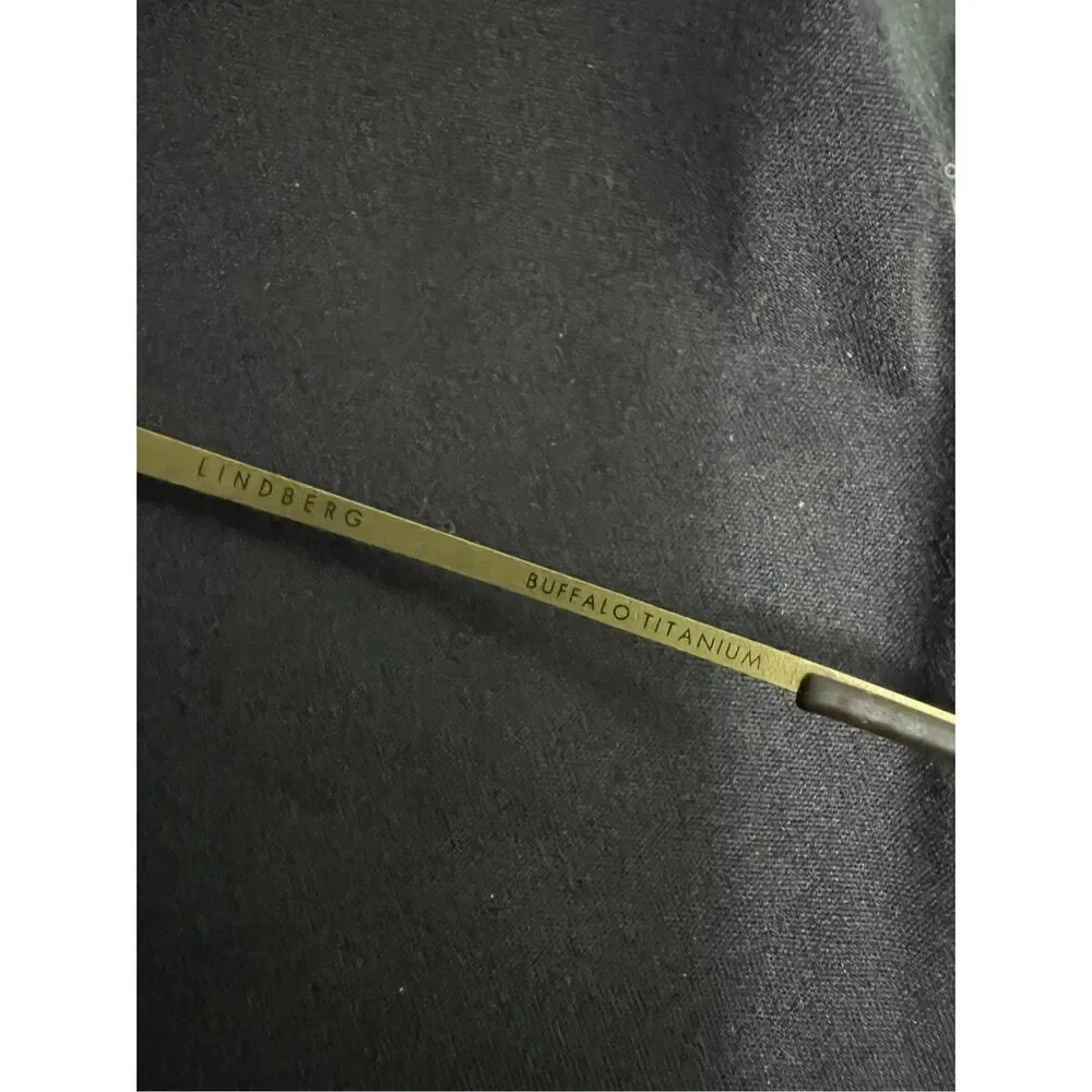 LINDBERG buffalo horn trae titanium cat eye style eyeglasses